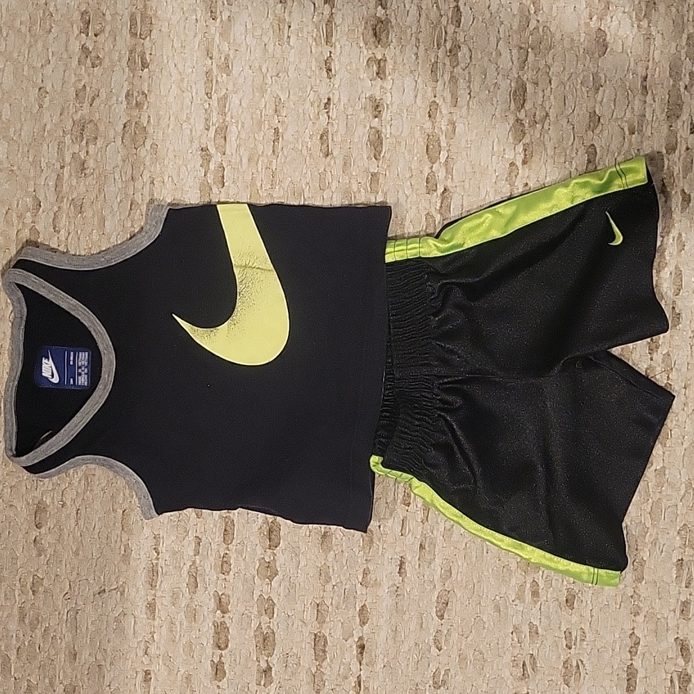 18 months nike athletic set
